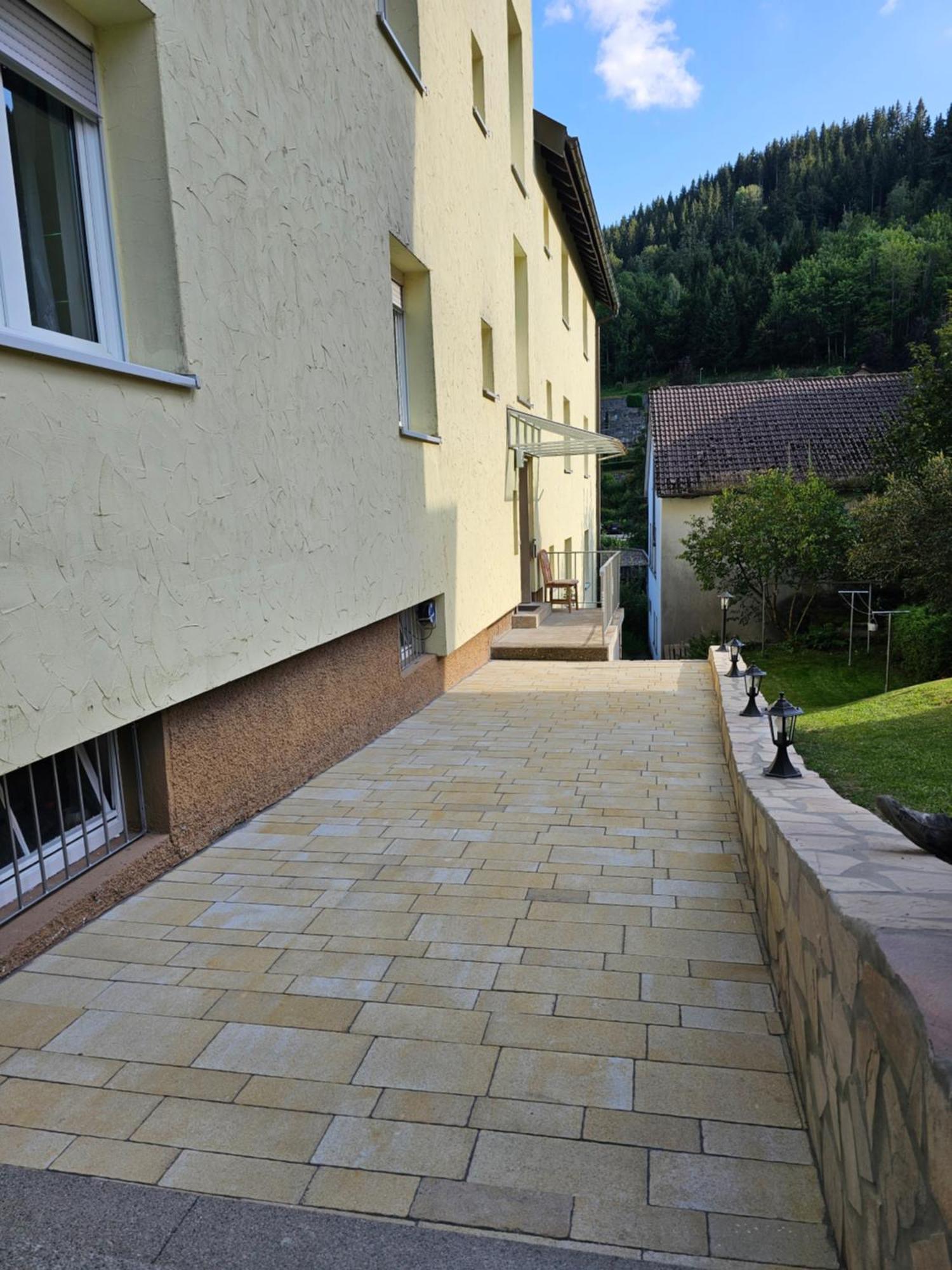 Miuti Triberg im Schwarzwald